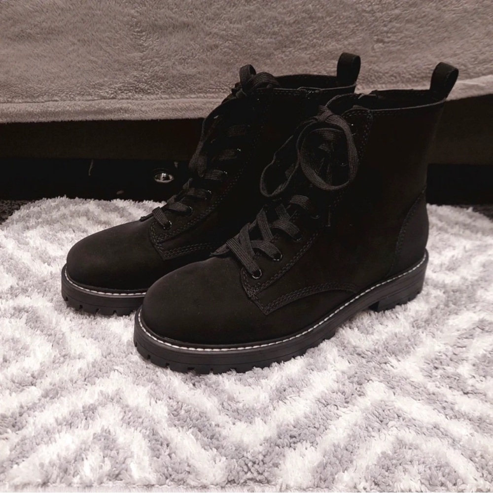 New Look Black Lace-Up Combat Boots